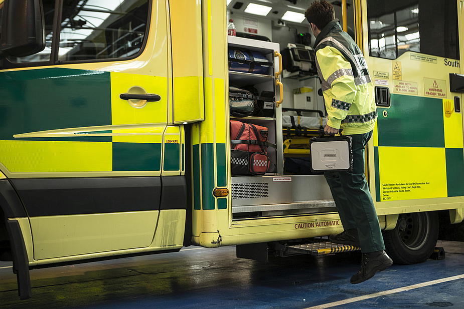 Panasonic Toughbook CF-20 and Ambulance